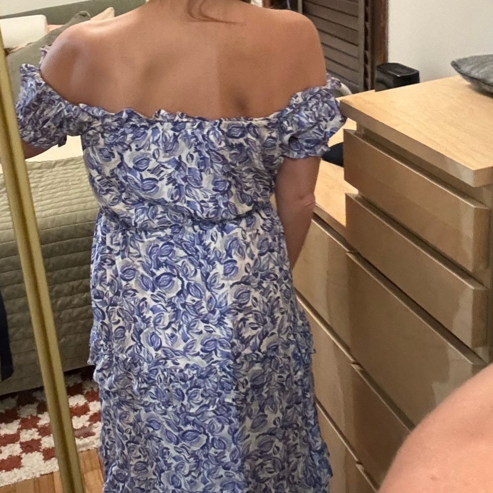 Off the Shoulder ASTR the label dress - Picture 2 of 6